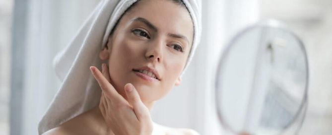 woman working on her natural beauty